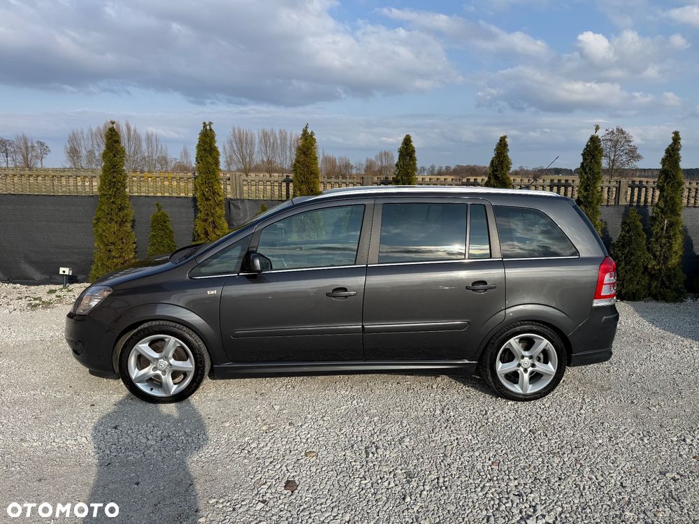 Opel Zafira 1.7 CDTI EcoFLEX Sport - 4