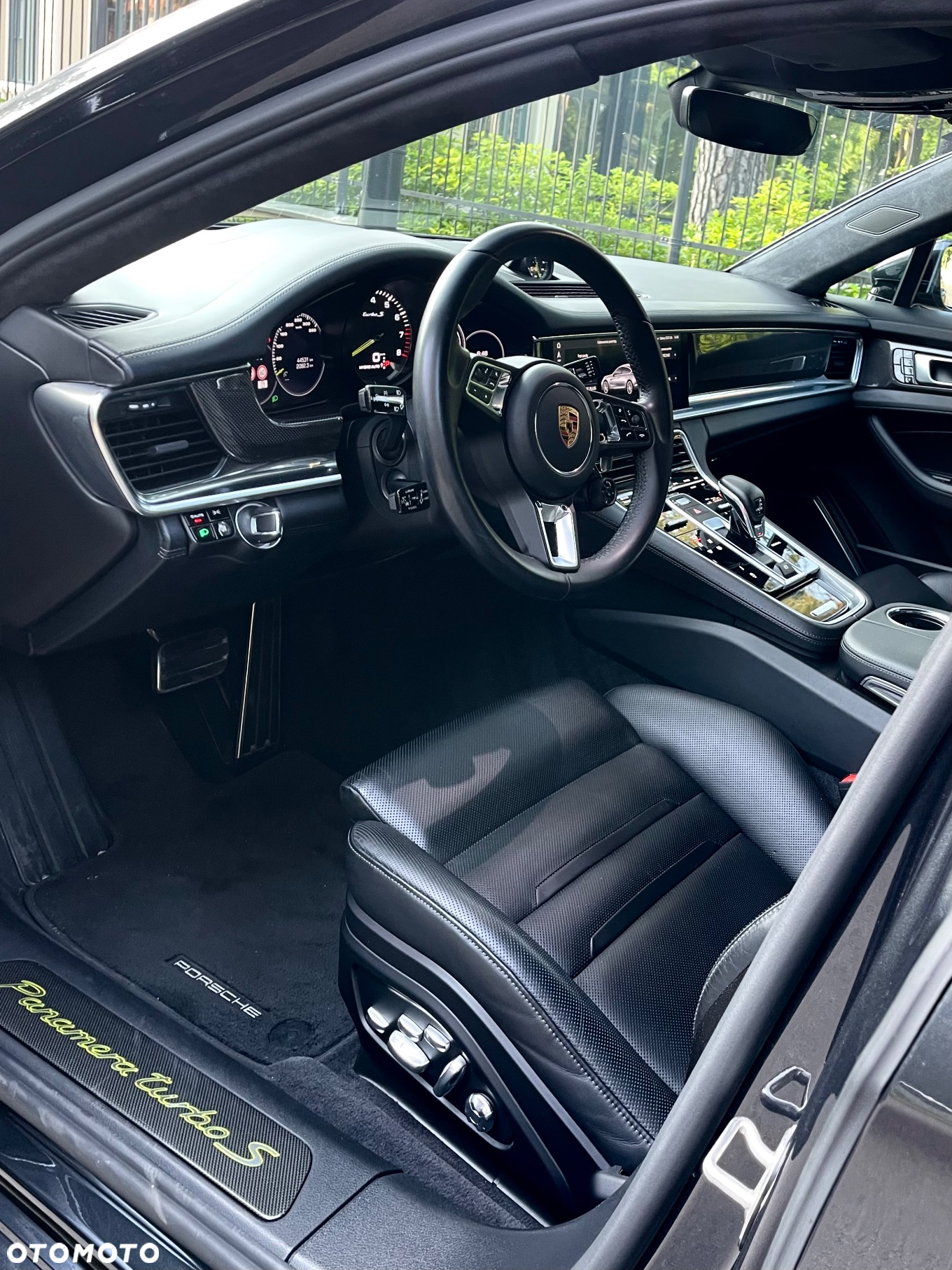 Porsche Panamera Turbo S e-Hybrid - 8