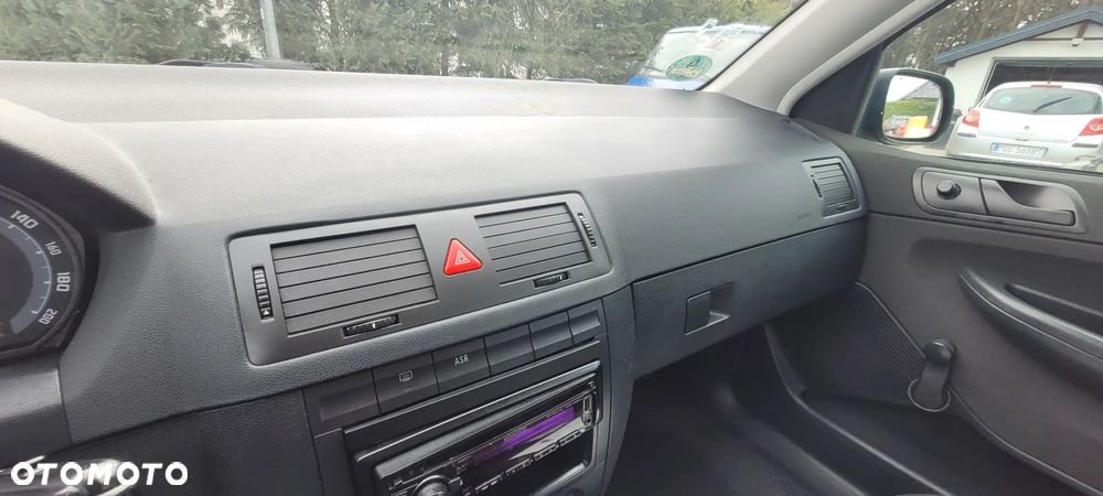 Skoda Fabia 1.4 16V Style Edition - 10