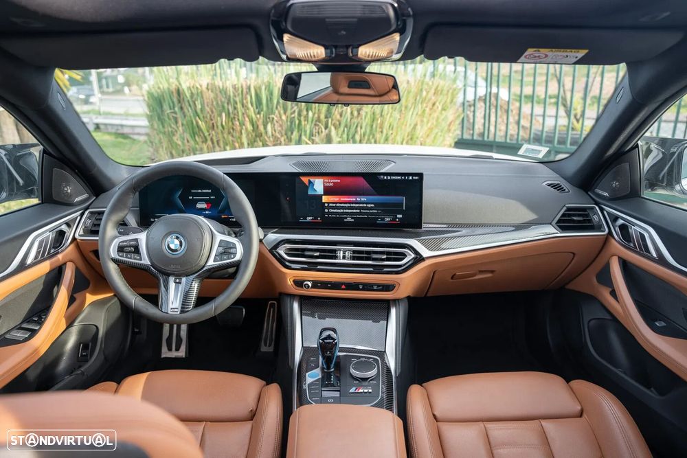 BMW i4 eDrive40 Pack Desportivo M - 9