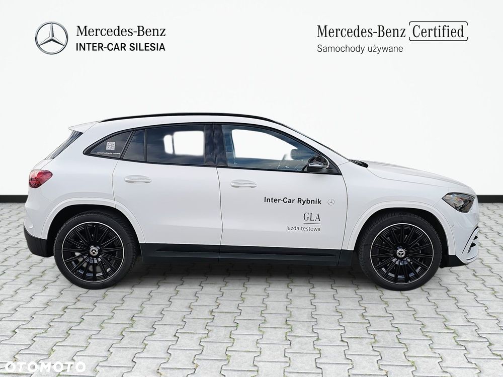 Mercedes-Benz GLA 200 Business Edition - 5