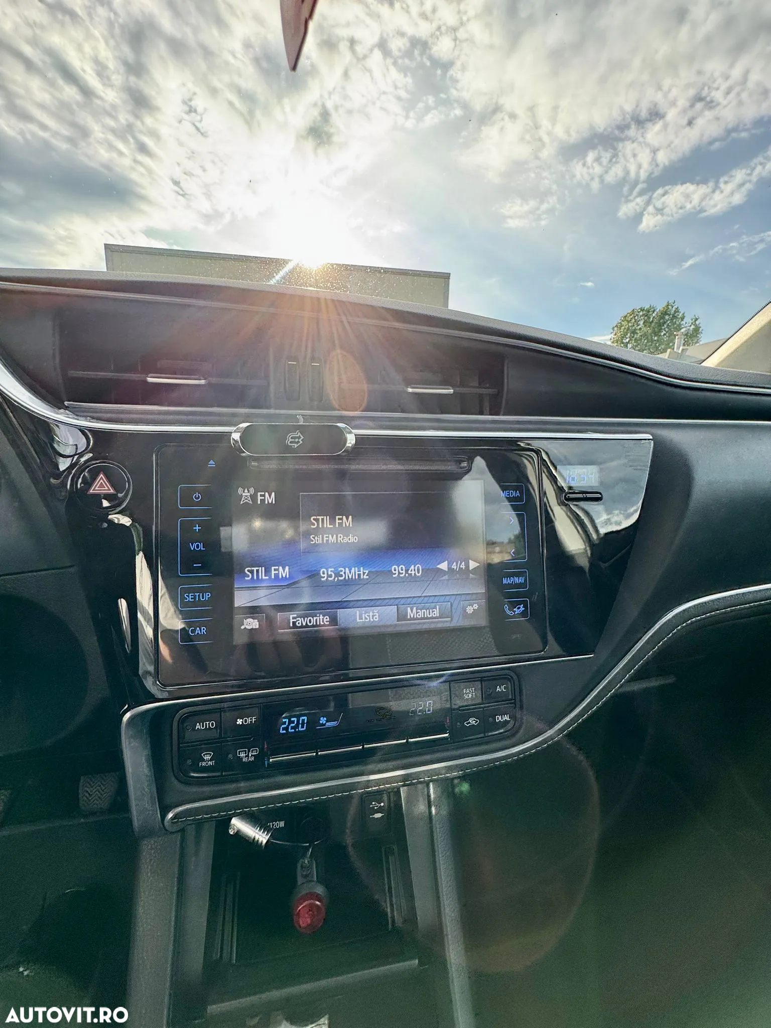 Toyota Corolla - 16