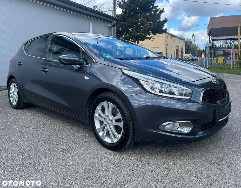 Kia Ceed 1.4 CVVT Vision - 2