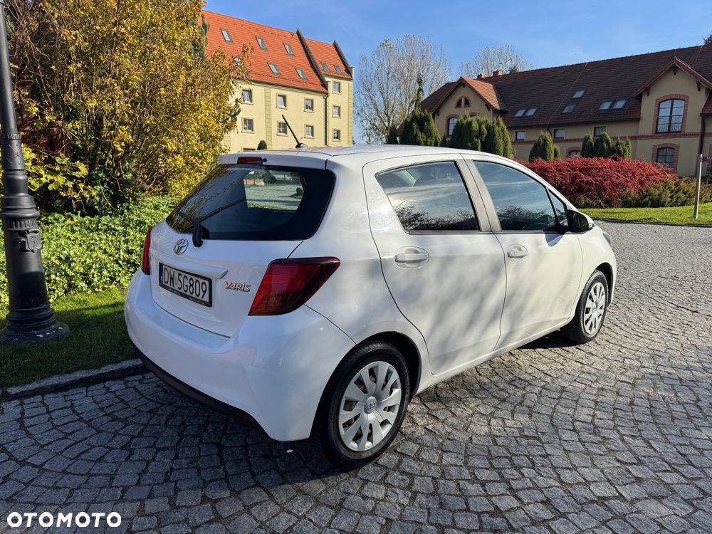 Toyota Yaris 1.33 Active EU6 - 7