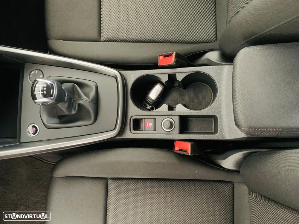 Audi A3 Sportback 30 TFSI S line - 29
