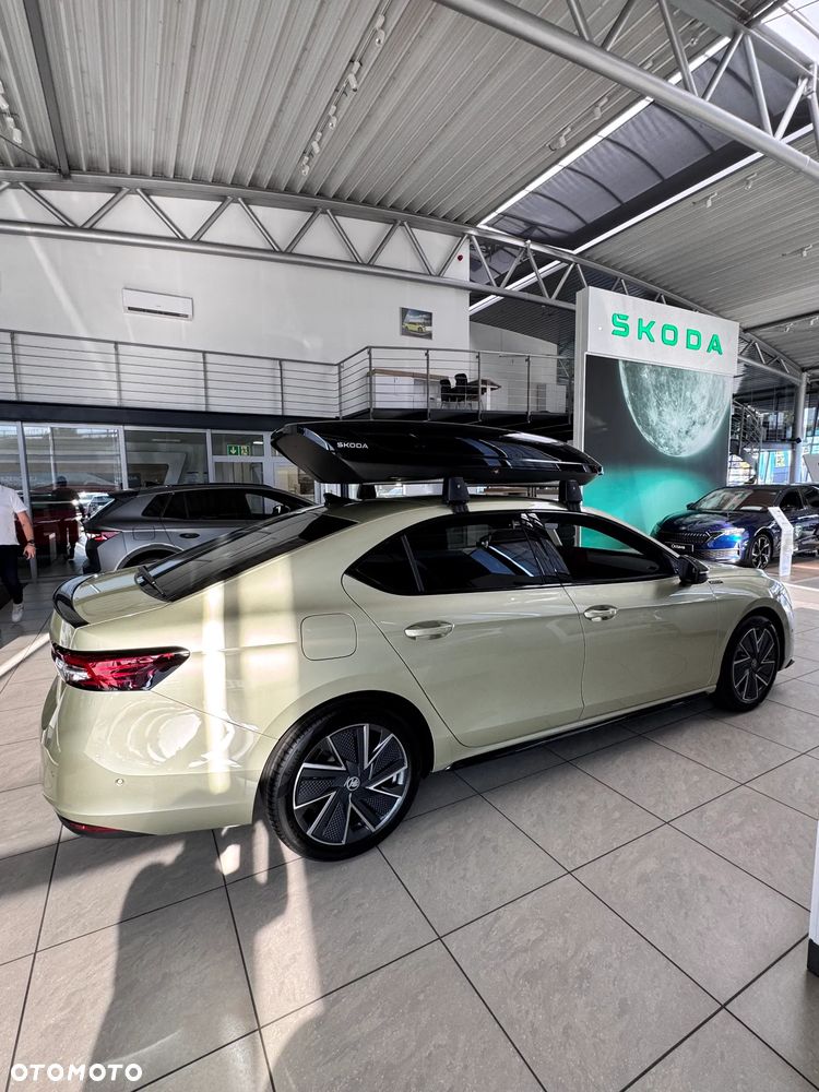 Skoda Superb 2.0 TSI Sportline DSG - 10