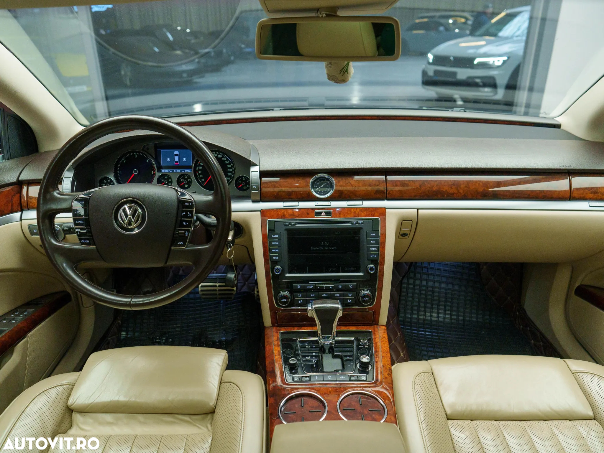 Volkswagen Phaeton 3.0 V6 TDI DPF 4MOTION langer Radstand Aut (5 Sitzer) - 37