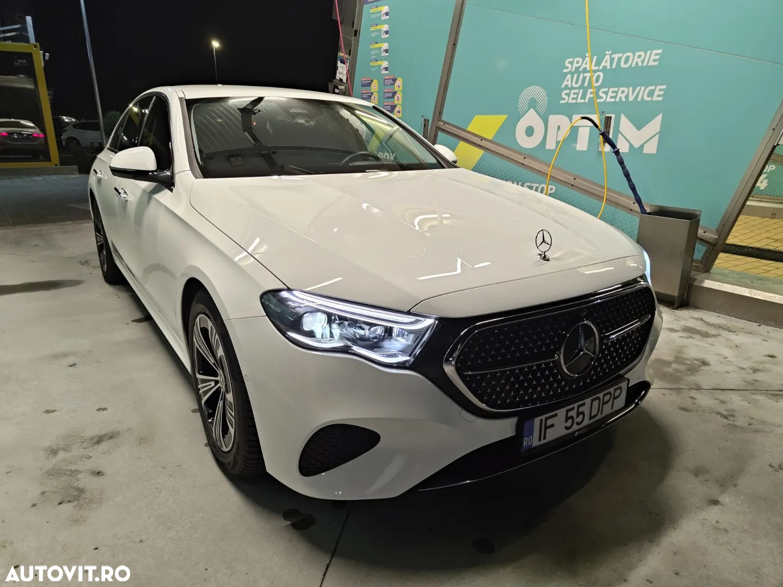 Mercedes-Benz E 200 T 9G-TRONIC Edition AVANTGARDE - 26