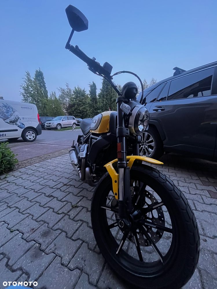 Ducati Scrambler - 3