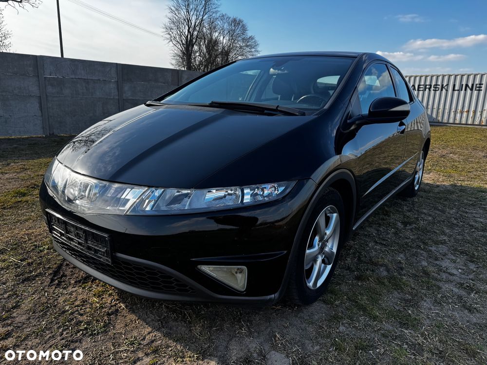 Honda Civic 1.4i-DSi - 1