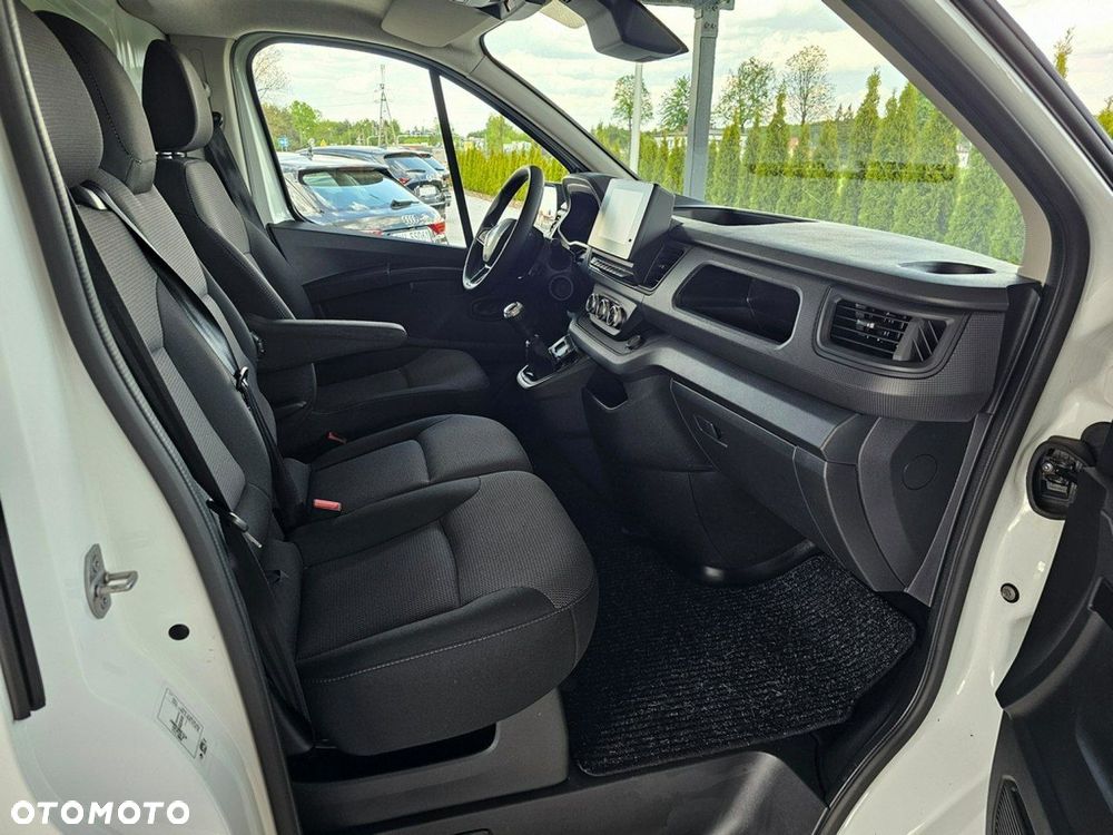 Renault Trafic - 31
