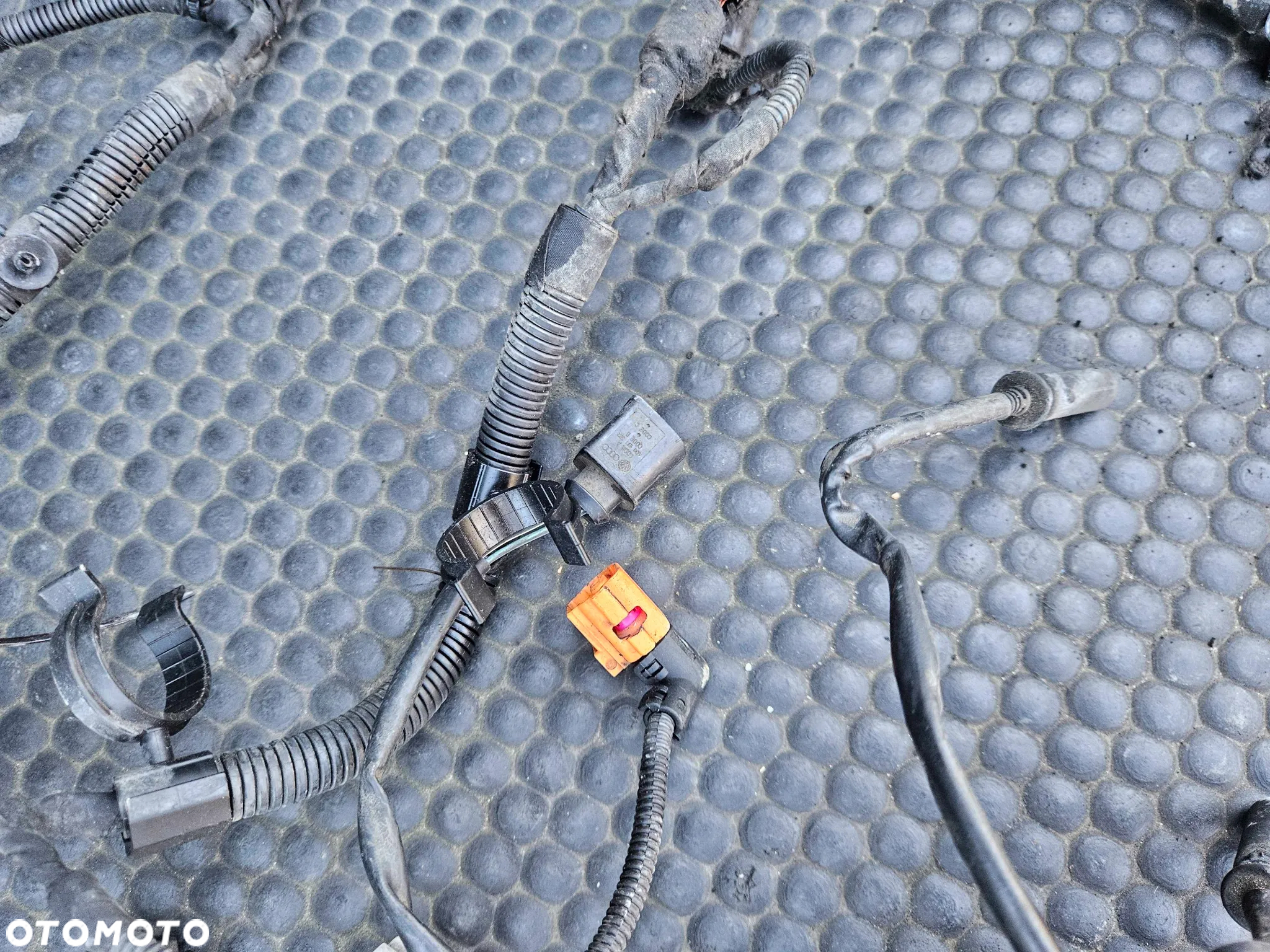 Wiazka Instalacja Silnika 2.7 TDI V6 CGKA 190KM Skrzynia Multitronik LTZ Europa Audi A4 B8 A5 8T - 16