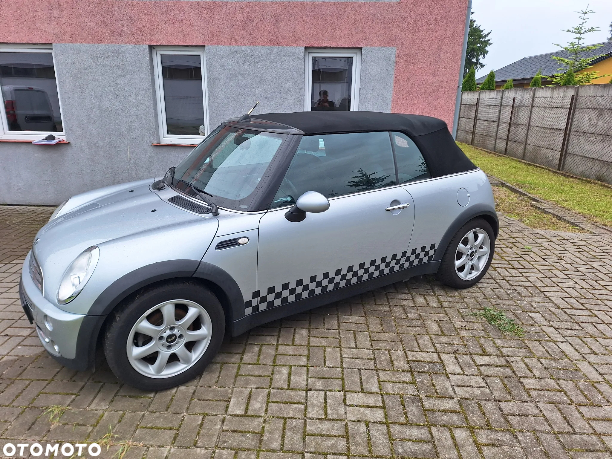 MINI Cooper Standard - 2
