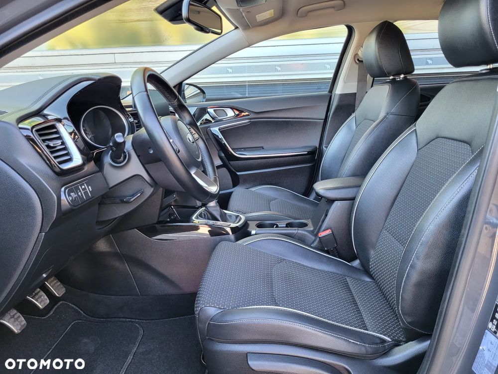 Kia Ceed 1.6 CRDi Edition 7 - 17