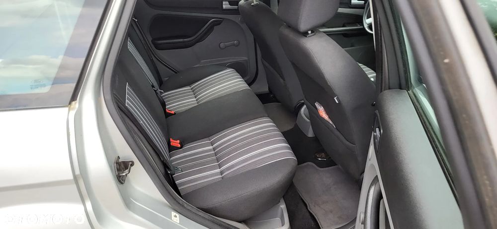 Ford Focus 1.6 16V Concept - 17