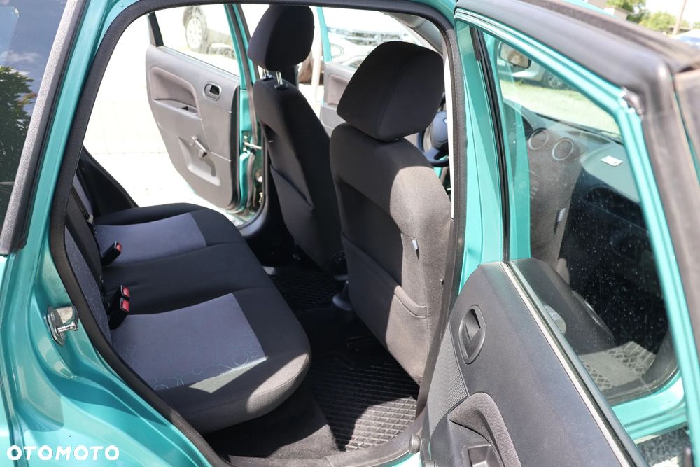 Ford Fiesta 1.3 Style - 10