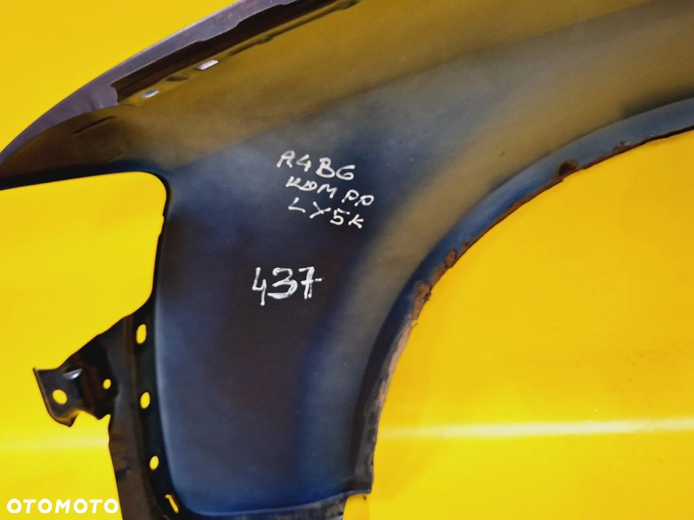 BŁOTNIK PRAWY PRZÓD PRZEDNI AUDI A4 B6 LAK: LY5K NR437 - 14