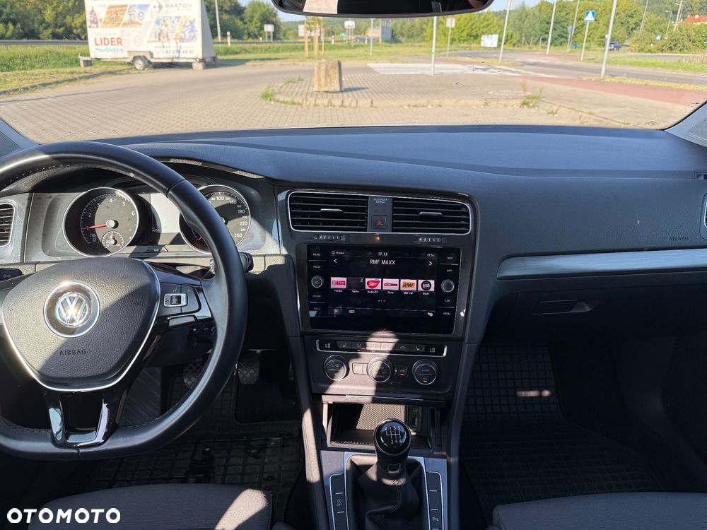 Volkswagen Golf VII 1.5 TSI BMT Comfortline - 17
