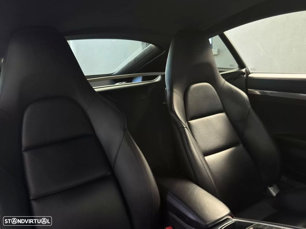 Porsche 718 Cayman 2.5 S PDK — fotografia 28