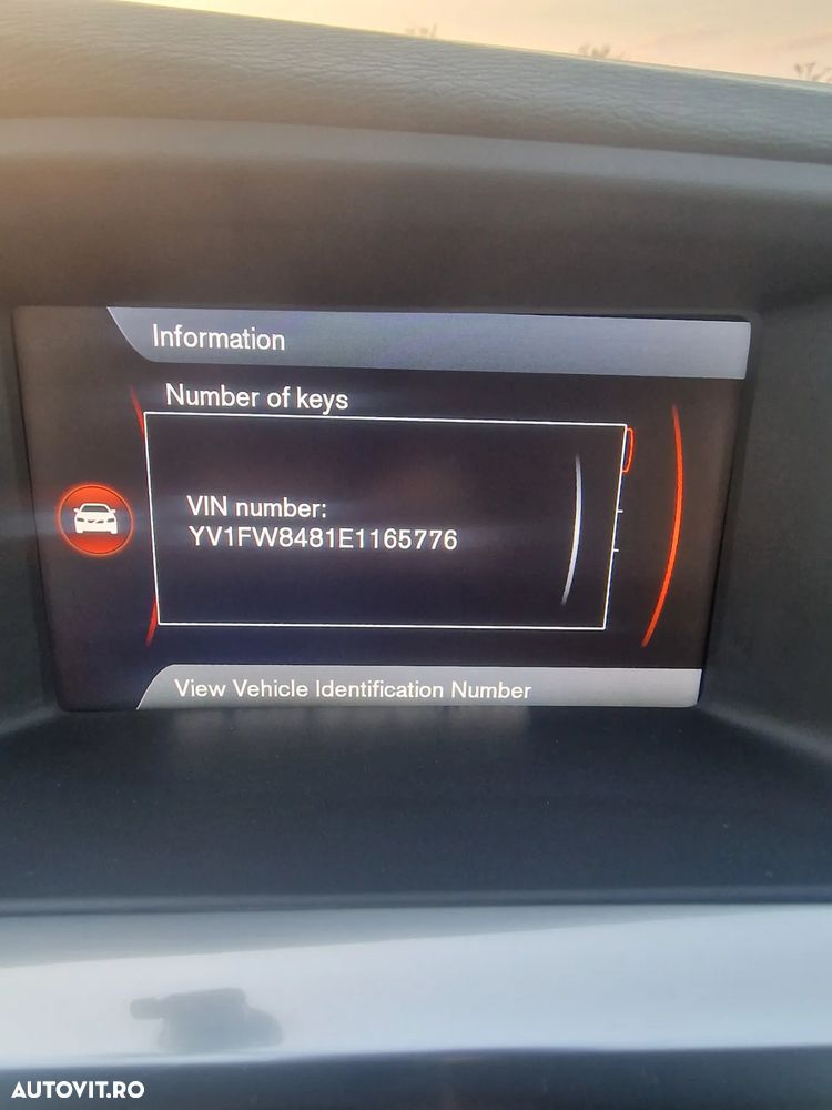 Volvo V60 D2 ECO Start-Stop Momentum - 28