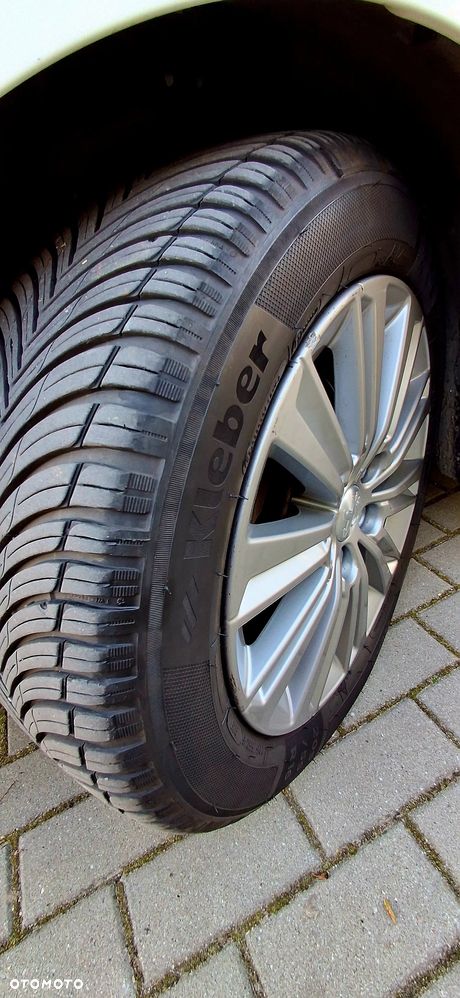 Peugeot 308 1.5 BlueHDi Allure S&S - 11