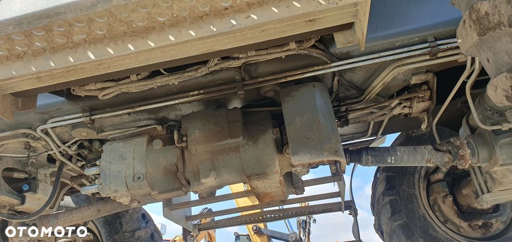 Liebherr A910 Compact - 19