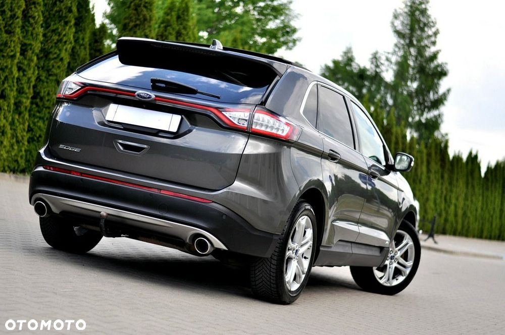 Ford Edge 2.0 TDCi Bi-Turbo 4x4 Titanium - 36