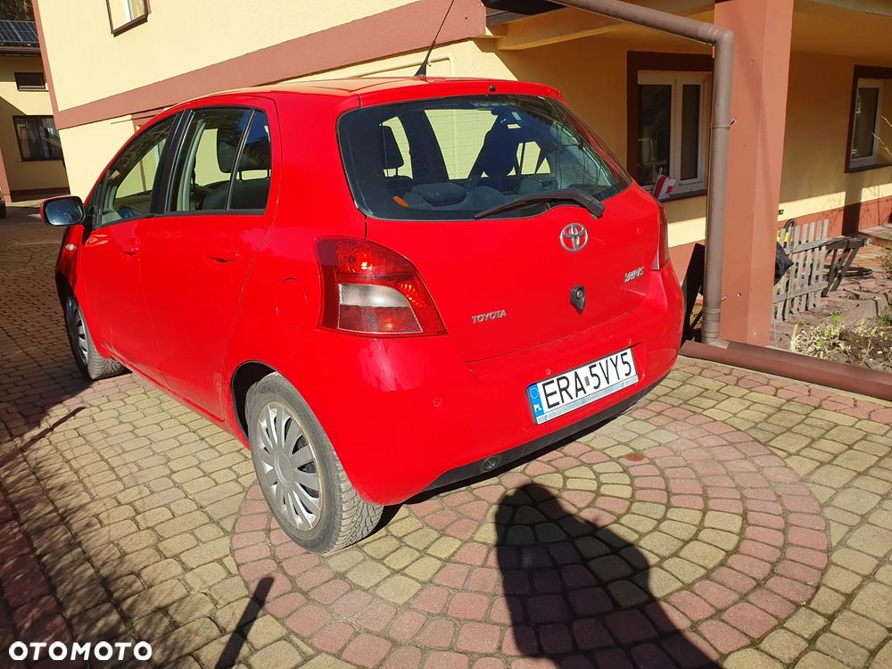 Toyota Yaris 1.3 Sol - 7