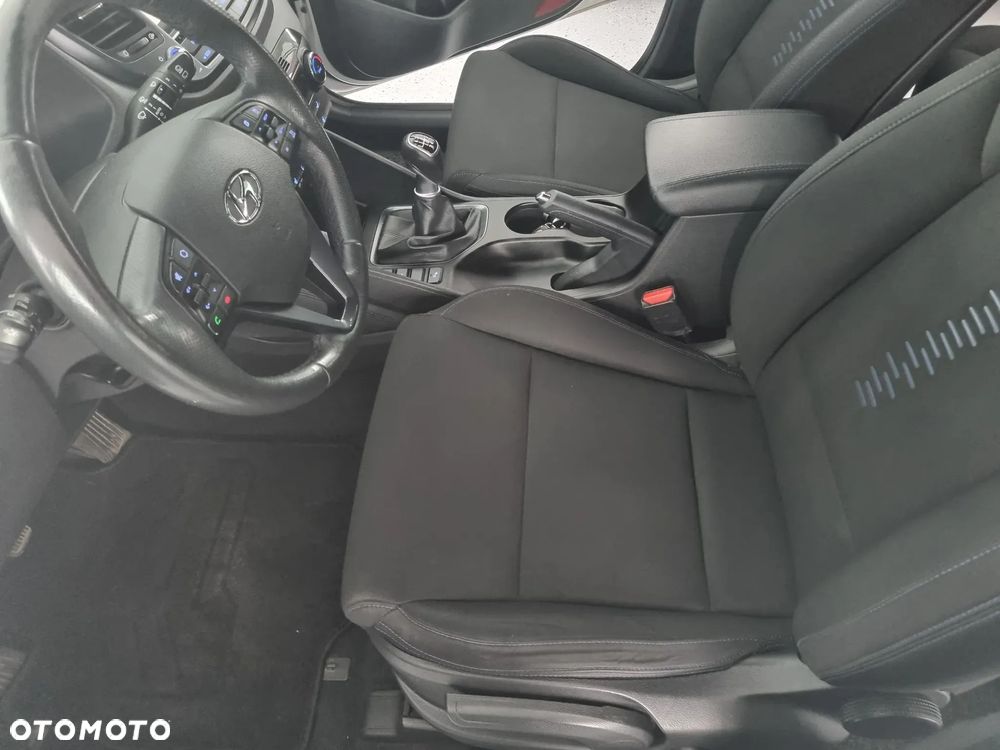 Hyundai Tucson 1.6 Turbo 2WD Passion - 18