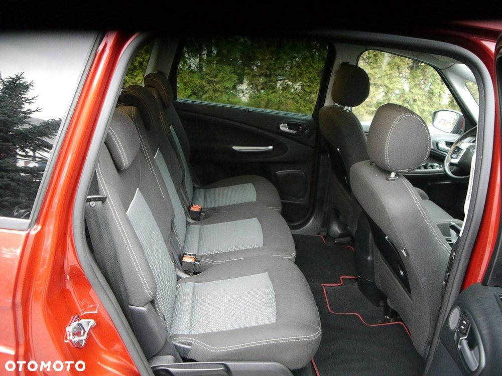 Ford S-Max 2.0 TDCi Trend - 32