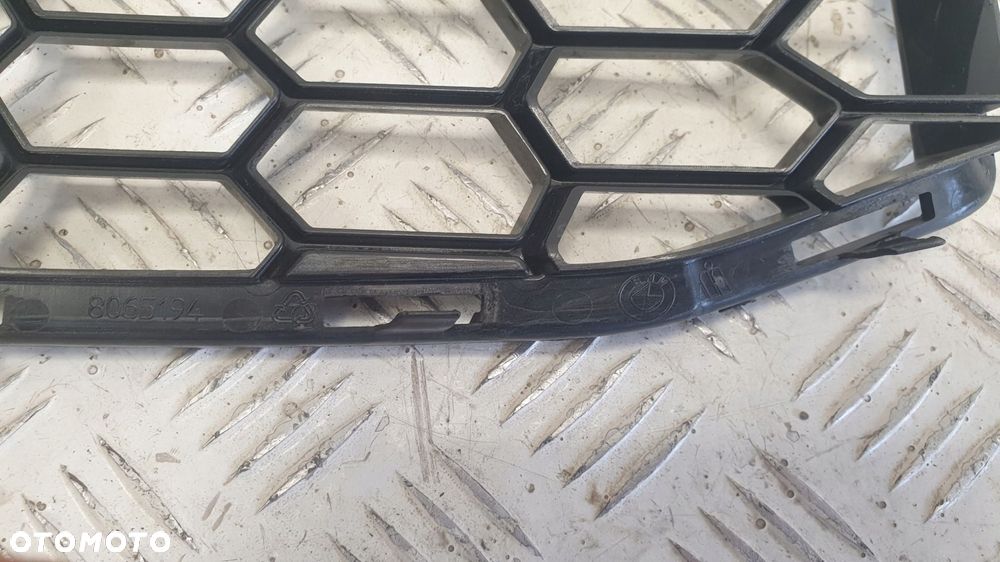 bmw x3m f97 kratka zderzaka przód prawa 8065194 - 3