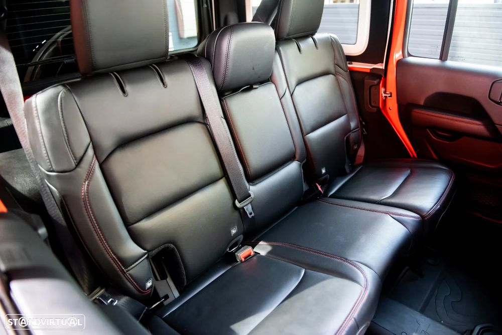 Jeep Wrangler Unlimited 2.0 T-GDI Hardtop AWD Auto Rubicon - 13