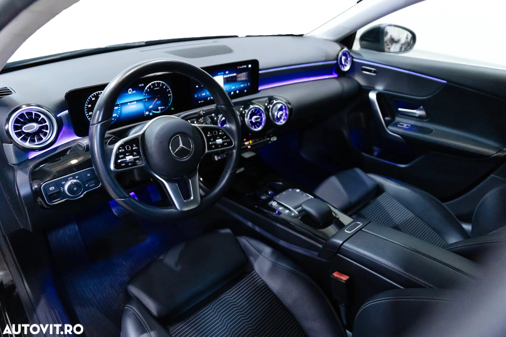 Mercedes-Benz A 250 e 8G-DCT - 14