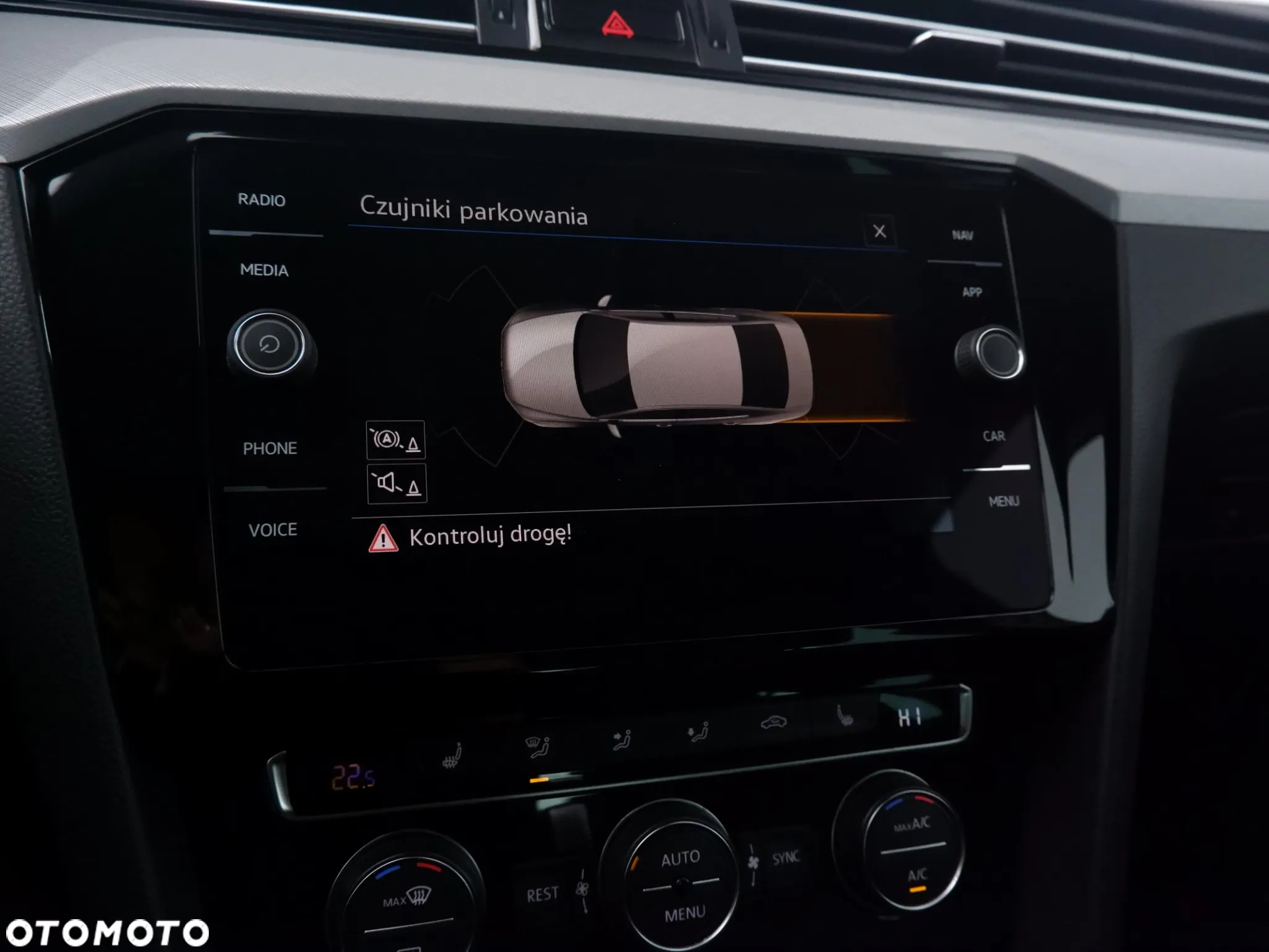 Volkswagen Passat - 31
