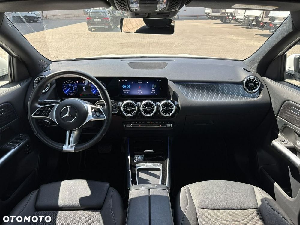 Mercedes-Benz EQA 250+ 70.5kWh Progressive - 13