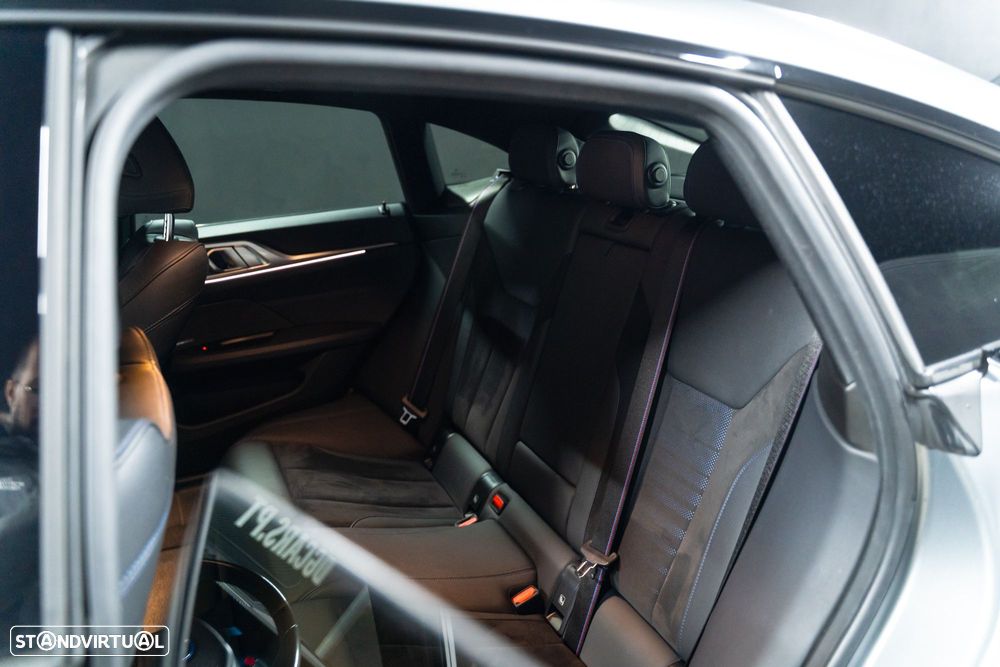 BMW i4 eDrive40 Pack Desportivo M Pro - 17