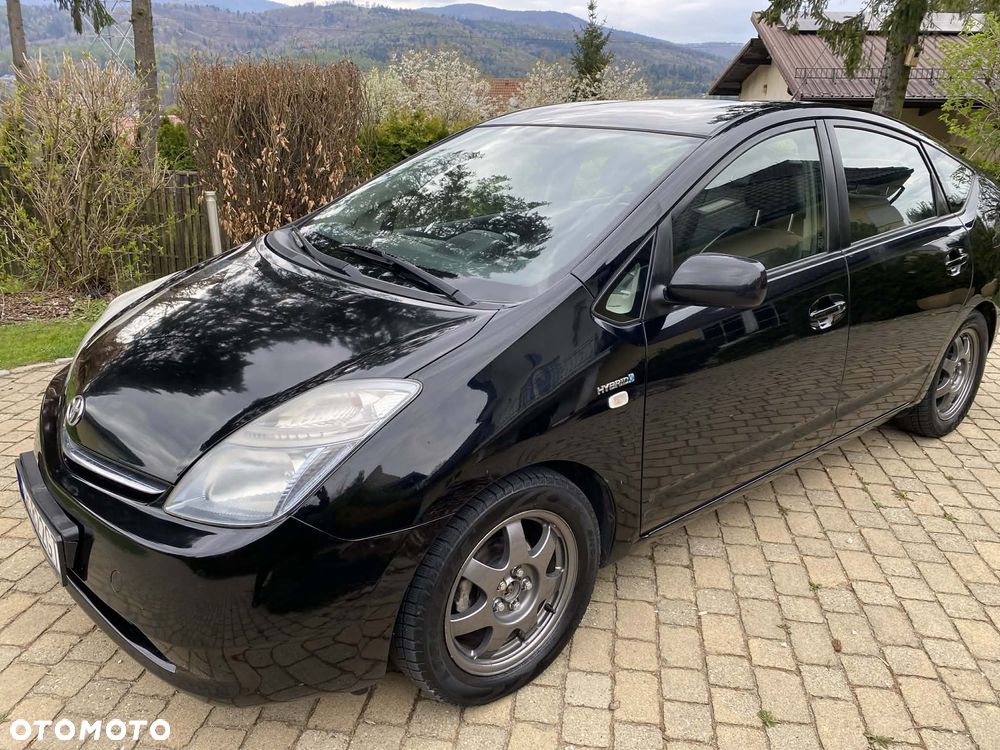 Toyota Prius 1.5 VVT-i Sol - 3