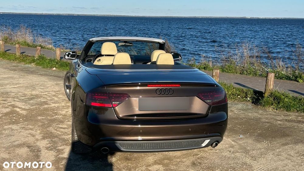 Audi A5 Cabrio - 13