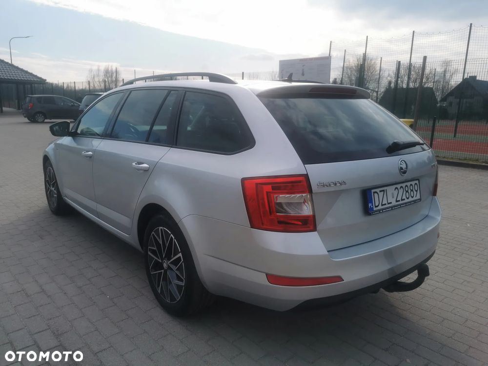 Skoda Octavia 2.0 TDI Premium Edition - 4