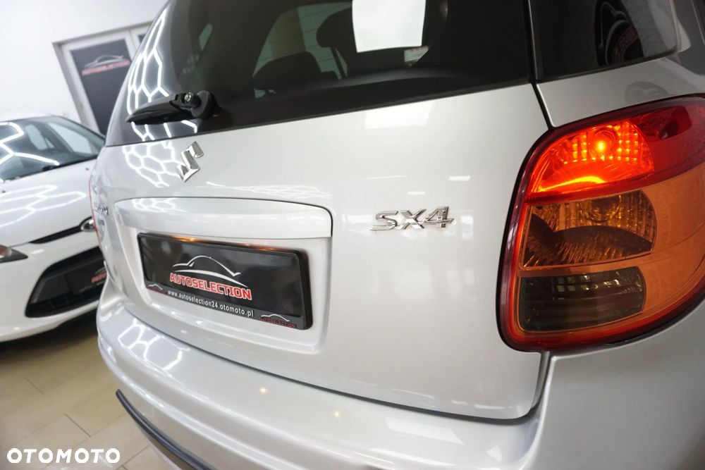 Suzuki SX4 - 18