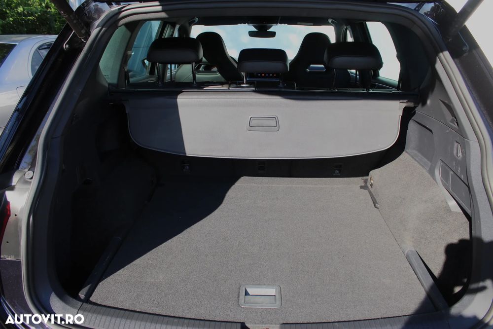 Seat Tarraco 2.0 TDI DSG 4DRIVE FR - 33