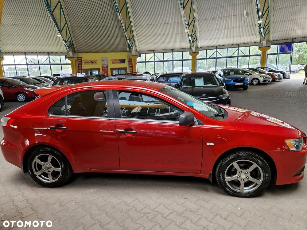 Mitsubishi Lancer - 7