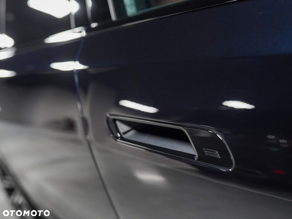 BMW Seria 7 - 34