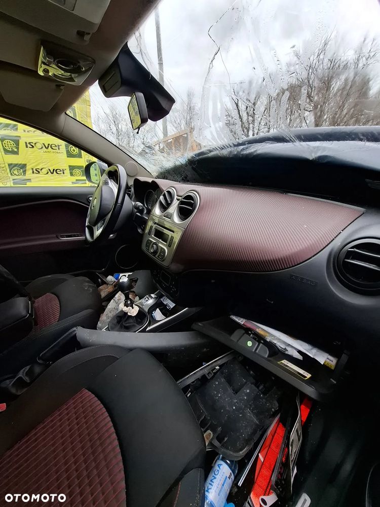 Alfa Romeo Mito 1.4 TB MultiAir Distinctive - 4