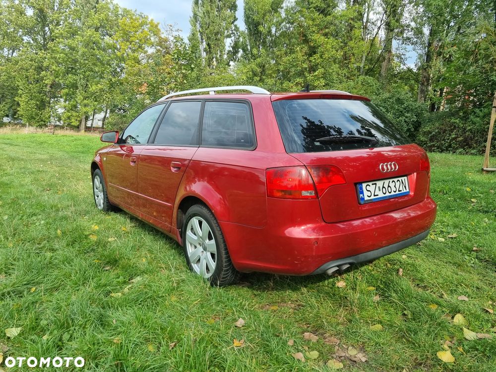 Audi A4 Avant - 4