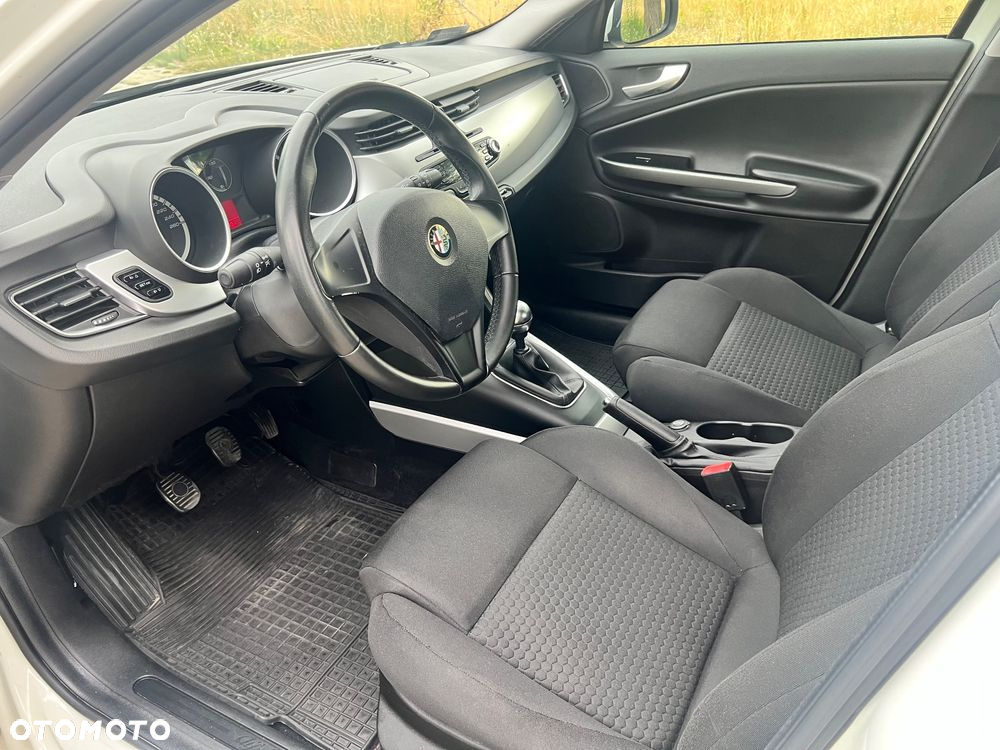 Alfa Romeo Giulietta 1.4 TB Distinctive - 6