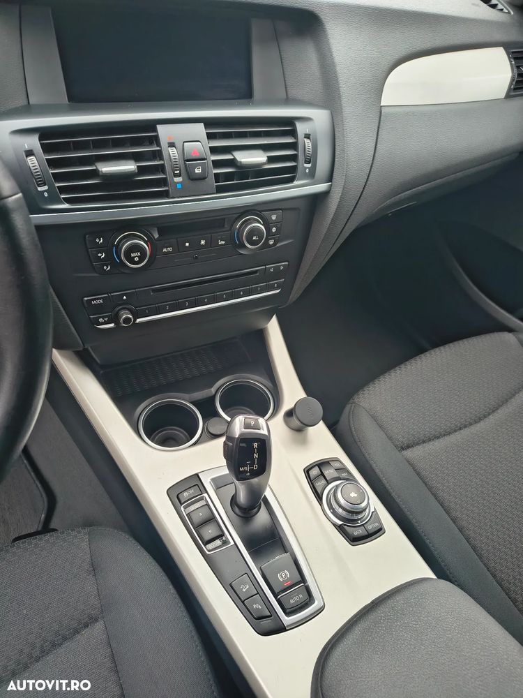 BMW X3 xDrive20d Aut. - 3
