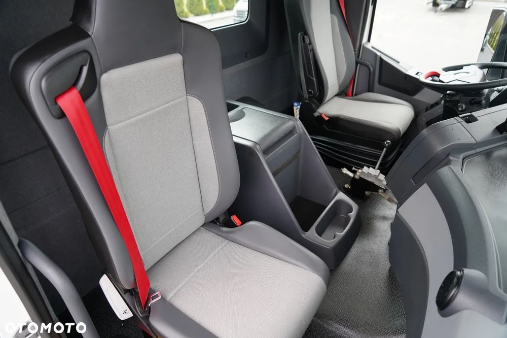Renault C 430 / 8X4 / BETONOMIESZARKA / GRUSZKA 9 M3 / ALUFELGI / KAMERA / EURO 6 / - 34