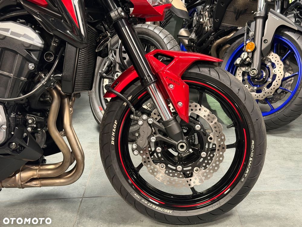 Kawasaki Z 900 - 8