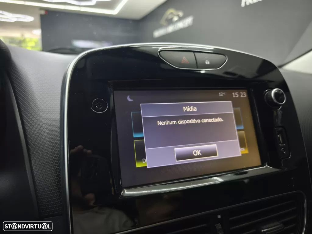 Renault Clio Sport Tourer TCe 90 Limited - 33